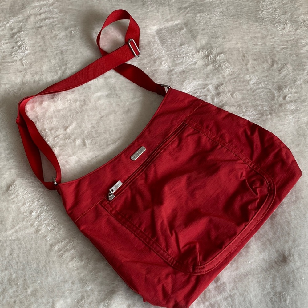 Red Baggallini crossbody bag